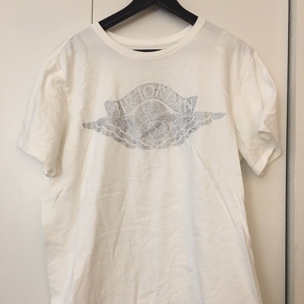 MEN'S AIR JORDAN 1 WINGS (Laser) T-SHIRT Size XL 5